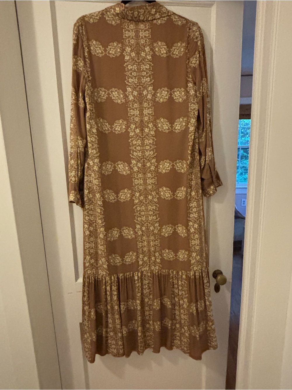 Tuckernuck Brown and Cream Floral Long Sleeve Maxi Dress - Picture 2 of 3
